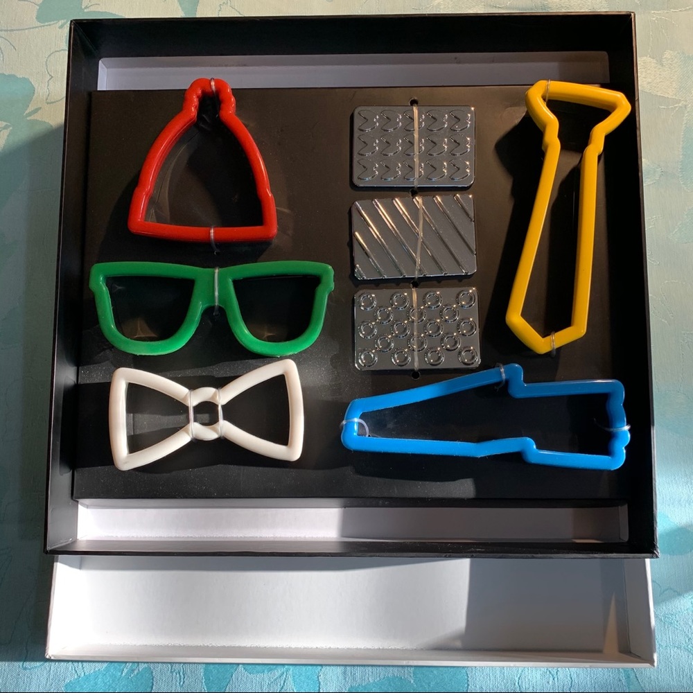 Cookie Cutters and Stamper Set  Band of Outsiders